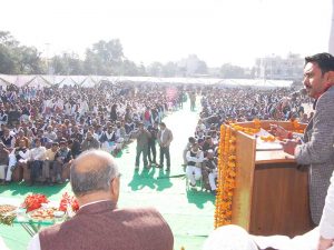 Addressing Students on Minority Day 9.1